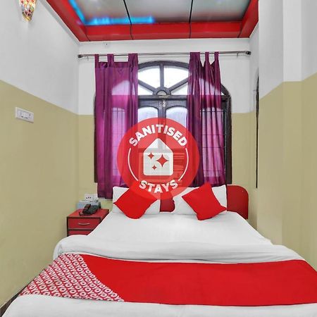 Oyo 82407 K Shree Guest House Váránasí Exteriér fotografie